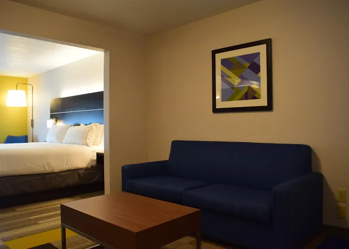 Hotel Express & 4*